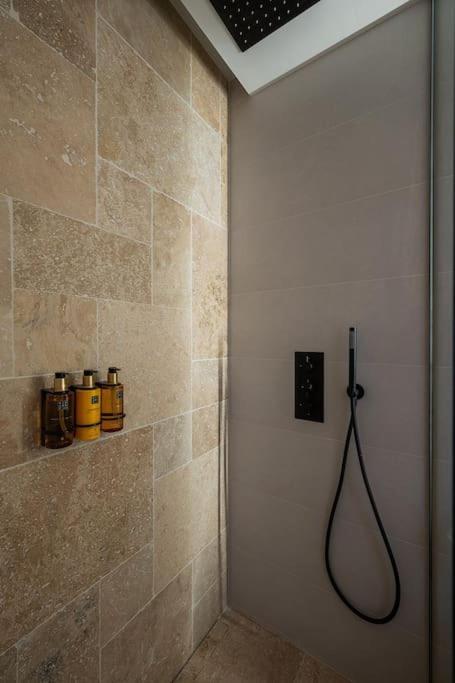 Premium - Arcos De Medina 101 *