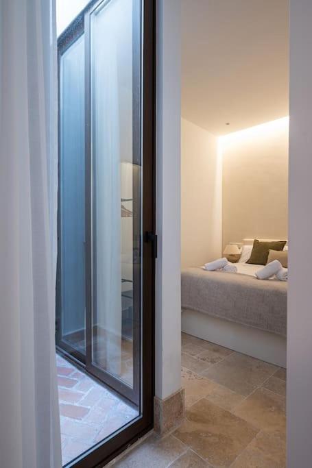 Premium - Arcos De Medina 101 *